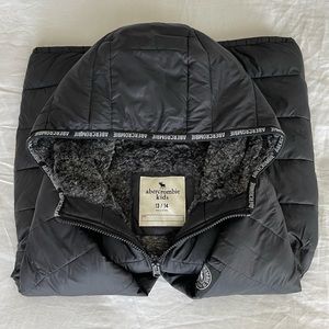 Abercrombie Kids Black Cozy Puffer Coat Size 13/14